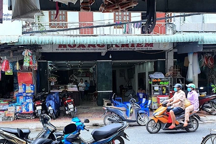 Tiệm vàng Hoàng Khiêm ở thị trấn Đầm Dơi, một thời có doanh số bán hàng cực khủng.