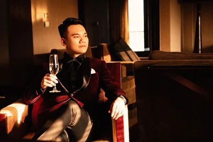 Hình ảnh trong MV “Hiện đại”.