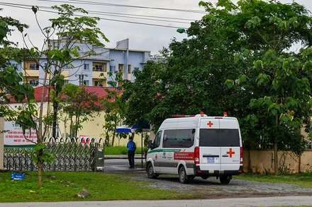 Khu cách ly tại BV Bệnh Nhiệt đới Trung ương cơ sở Kim Chung. (Ảnh: DUY LINH)