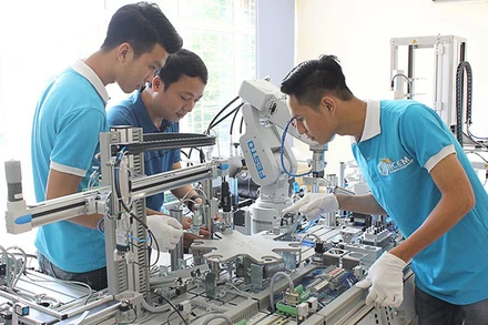 Đào tạo tại Trường cao đẳng Cơ điện Hà Nội (Ảnh minh họa: HCEM).