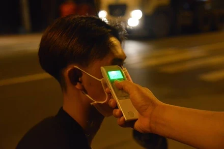 Lực lượng chức năng tăng cường kiểm soát người vào TP Hồ Chí Minh