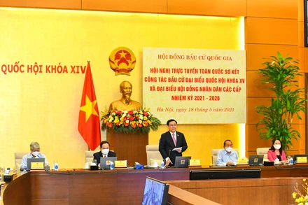 Chủ tịch Quốc hội Vương Đình Huệ phát biểu khai mạc hội nghị. (Ảnh: DUY LINH)