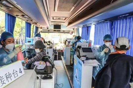 Một điểm tiêm vaccine ngừa Covid-19 tại Bắc Kinh.