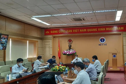 Hai bệnh viện lớn tuyến Trung ương nỗ lực điều trị trong điều kiện cách ly