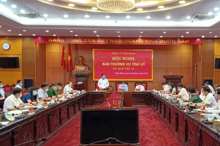 Tỉnh ủy Thái Bình triệu tập cuộc họp khẩn sáng 6-5 khi phát hiện năm ca dương tính với SARS-CoV-2 trên địa bàn.