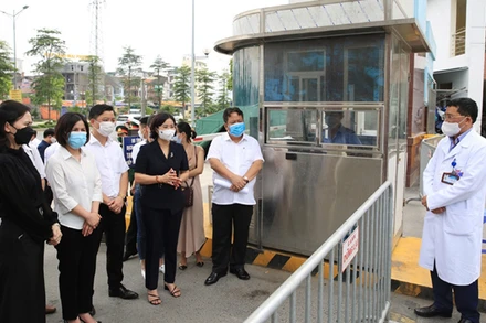 Hà Nội bố trí hòm phiếu bầu cử lưu động tại bệnh viện bị phong tỏa