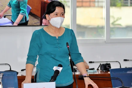 Bà Nguyễn Thị Huỳnh Mai, Chánh Văn phòng Sở Y tế TP Hồ Chí Minh tại cuộc họp báo ngày 28/9.