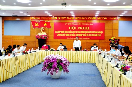 Tỉnh Lào Cai đối thoại với doanh nghiệp, bàn cách tháo gỡ khó khăn để phục hồi sản xuất, kinh doanh ở địa phương.