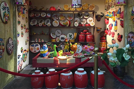 Hoàng thành Thăng Long tổ chức Tết Trung thu trực tuyến.