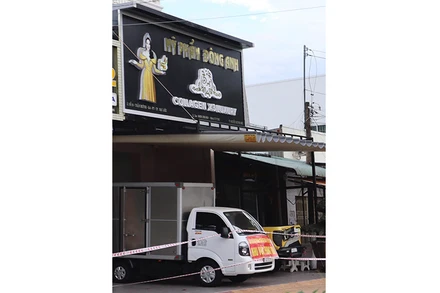 Cơ sở mỹ phẩm Đông Anh do bà Nguyễn Huỳnh Như làm chủ.