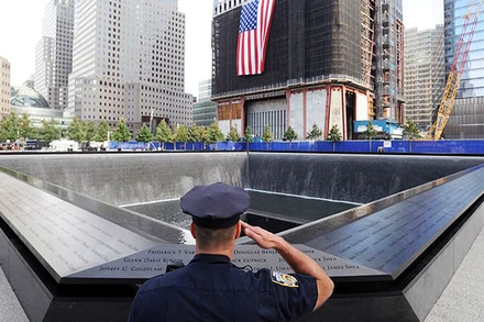 Khu Ground Zero tưởng niệm các nạn nhận của vụ khủng bố. Ảnh: THE NEW YORK POST