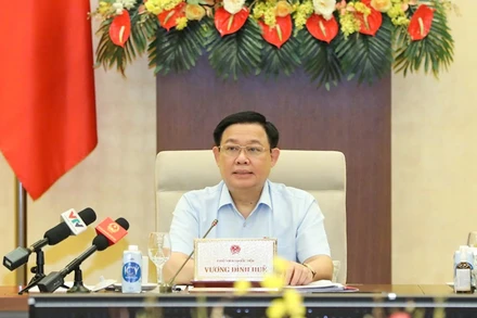 Chủ tịch Quốc hội Vương Đình Huệ phát biểu ý kiến tại phiên họp. (Ảnh: Duy Linh)