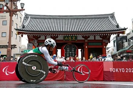 Trong ngày thi đấu cuối cùng, có 15 bộ huy chương được trao, chủ yếu ở môn điền kinh và cầu lông. (Ảnh: olympics.com)