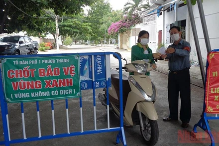 Chốt bảo vệ “vùng xanh” ở tổ dân phố 1 Phước Thành, phường Phước Long, TP Nha Trang.