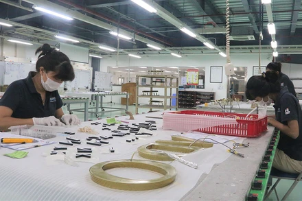 Sản xuất an toàn tại một doanh nghiệp “ba tại chỗ” trong khu công nghiệp ở Đồng Nai.