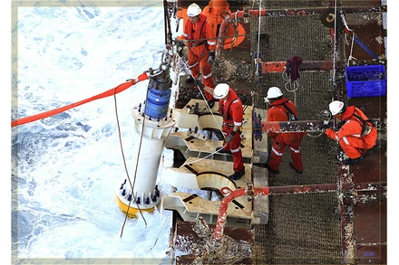 Người lao động dầu khí làm việc trên công trình biển (Ảnh tư liệu).