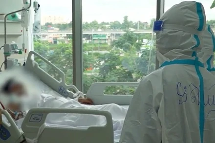 Bệnh nhân Covid-19 cần hỗ trợ về mặt tâm lý.