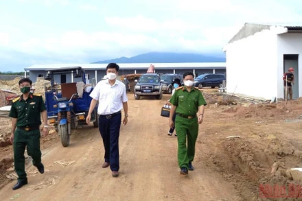 Lãnh đạo huyện Xuân Lộc (Đồng Nai) kiểm tra cải tạo thành lập bệnh viện dã chiến số 11.