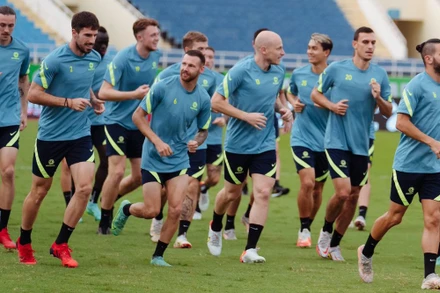 Đội tuyển Australia trong buổi tập làm quen sân Mỹ Đình ngày 6/9. (Ảnh: Liên đoàn Bóng đá Australia)