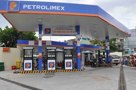 Giá xăng dầu đồng loạt tăng. Ảnh minh họa