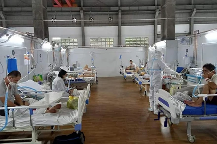 Trung tâm hồi sức người bệnh Covid-19 tại TP Hồ Chí Minh của Bệnh viện Bạch Mai đã điều trị khỏi cho nhiều trường hợp nặng.  (Ảnh: BVCC)