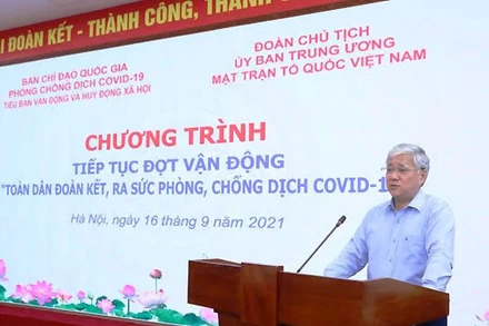 Đồng chí Đỗ Văn Chiến kêu gọi và phát động tiếp tục đợt vận động “Toàn dân đoàn kết, ra sức phòng, chống dịch Covid-19”.