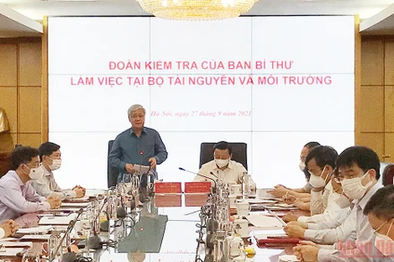 Kiểm tra việc thực hiện Nghị quyết T.Ư 4 (Khóa XII) tại Bộ Tài nguyên và Môi trường