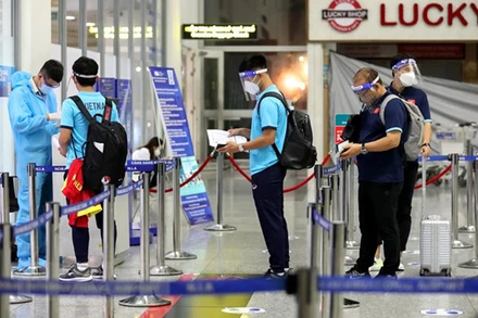 Đội tuyển Việt Nam sẽ có mặt tại Hà Nội vào lúc 20 giờ 30 tối ngày 3/9. (Ảnh: TTXVN)