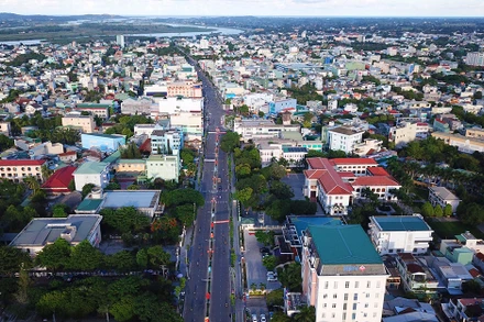 Liên tục xuất hiện các ổ dịch mới trên địa bàn, TP Quảng Ngãi tiếp tục thực hiện giãn cách theo tinh thần Chỉ thị 16. 
