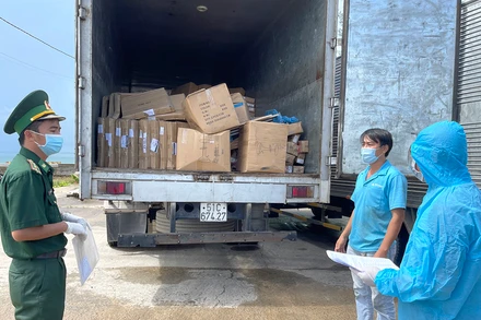 Trước đó, TP Phú Quốc chỉ phát hiện 5 ca F0, tất cả đều là tài xế chở hàng từ đất liền ra đảo.