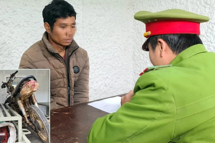 Bị can Ha Pri cùng tang vật.