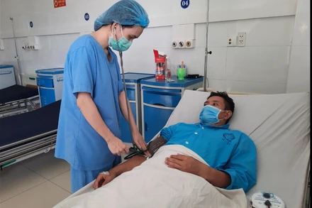Bệnh nhân T.Q.V. được cứu sống sau ca phẫu thuật kéo dài gần 8 giờ