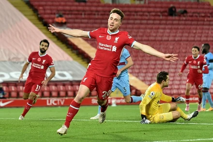 Diogo Jota đã có bảy bàn sau sáu tuần khoác áo Liverpool.