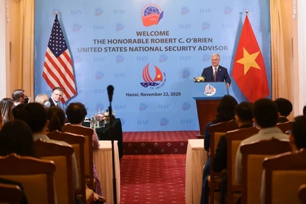 Cố vấn An ninh quốc gia Hoa Kỳ Robert O’Brien nói chuyện với sinh viên Học viện Ngoại giao tại Nhà khách Chính phủ. (Ảnh: BỘ NGOẠI GIAO VIỆT NAM)