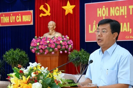 Bí thư Tỉnh ủy Cà Mau Nguyễn Tiến Hải chỉ đạo tại Hội nghị Tỉnh ủy Cà Mau lần thứ 2, khóa 16.