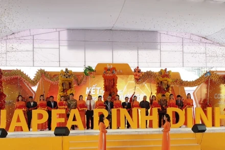 Quang cảnh buổi lễ khai trương Nhà máy Japfa Bình Định.