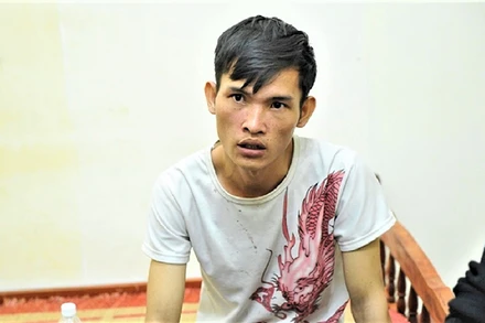 Đối tượng Lê Văn Thành bị bắt giữ tại cơ quan Công an.