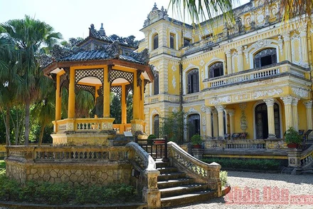 Vàng son một thuở cung An Định