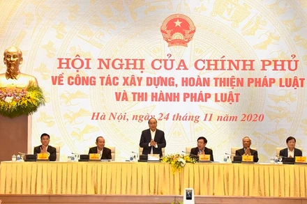 Thủ tướng chủ trì Hội nghị về công tác xây dựng, hoàn thiện pháp luật và thi hành pháp luật