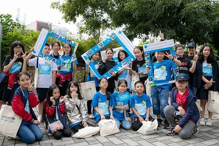 Các bạn nhỏ tham gia lễ kỷ niệm tại Hà Nội (Ảnh: UNICEF).
