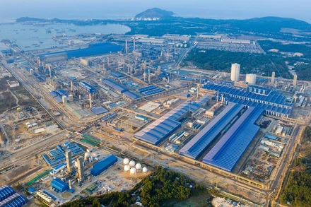 Dự án Khu liên hợp sản xuất gang thép Hòa Phát Dung Quất.