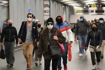 Bên trong nhà ga điện ngầm của Trung tâm Thương mại thế giới tại Mỹ. (Ảnh: AP)