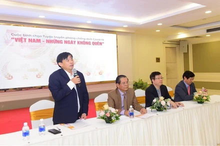 Ban tổ chức cung cấp thông tin về cuộc bình chọn. 