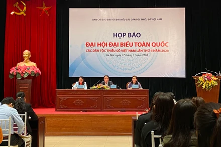 Quang cảnh buổi họp báo