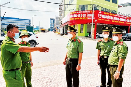 Triển khai phòng, chống dịch Covid-19 tại tỉnh Bắc Giang. Ảnh | ĐẶNG GIANG