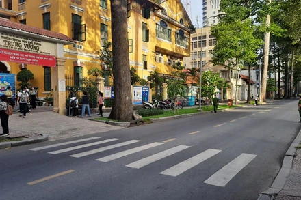 Điểm thi Trường THPT Trưng Vương sáng 7/7.