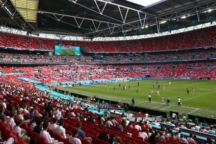 Sân Wembley mở cửa đón khán giả tới xem đại chiến Đức vs Anh hôm 29/6. (Ảnh: Getty)