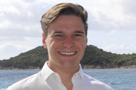 Chàng trai 18 tuổi Oliver Daemon. Ảnh do gia đình cung cấp.