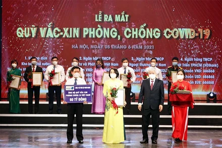 Tập đoàn Masan ủng hộ 60 tỷ đồng vào Quỹ vaccine phòng Covid-19.