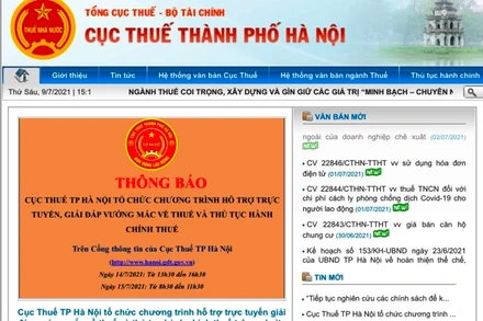 Cục Thuế thành phố Hà Nội thông báo trên website để người nộp thuế biết và theo dõi chương trình giải đáp trực tuyến.